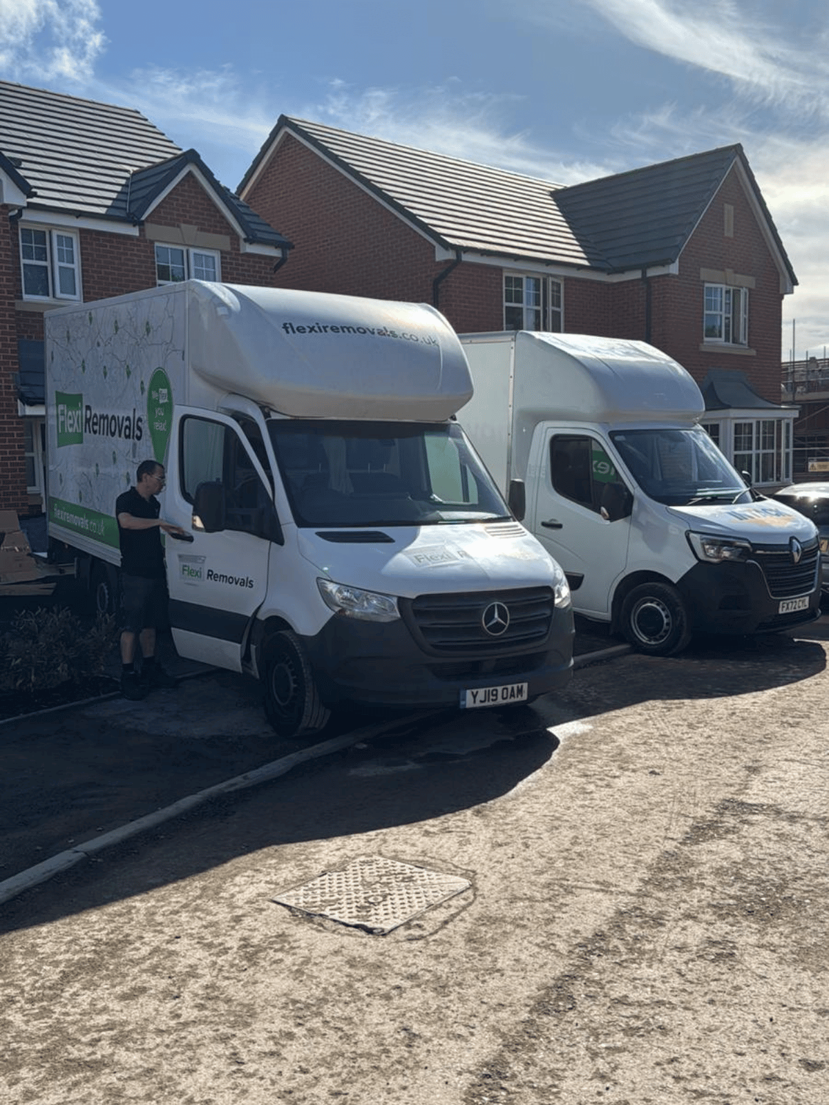 house moves within leyland