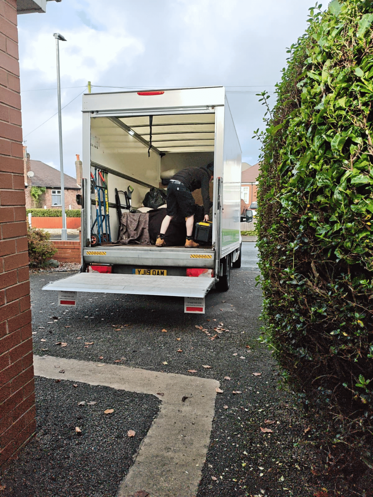 removal services in leyland
